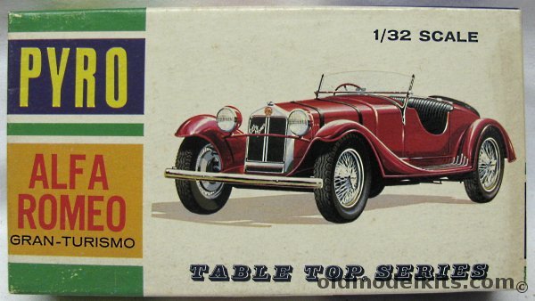 Pyro 1/32 1931 Alfa Romeo Gran Turismo 6C-1750cc, C320-60 plastic model kit